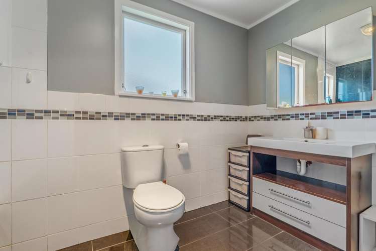 30 Boundary Road Opaheke_12