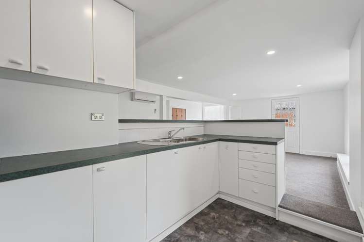 49 Pupuke Birkenhead_13