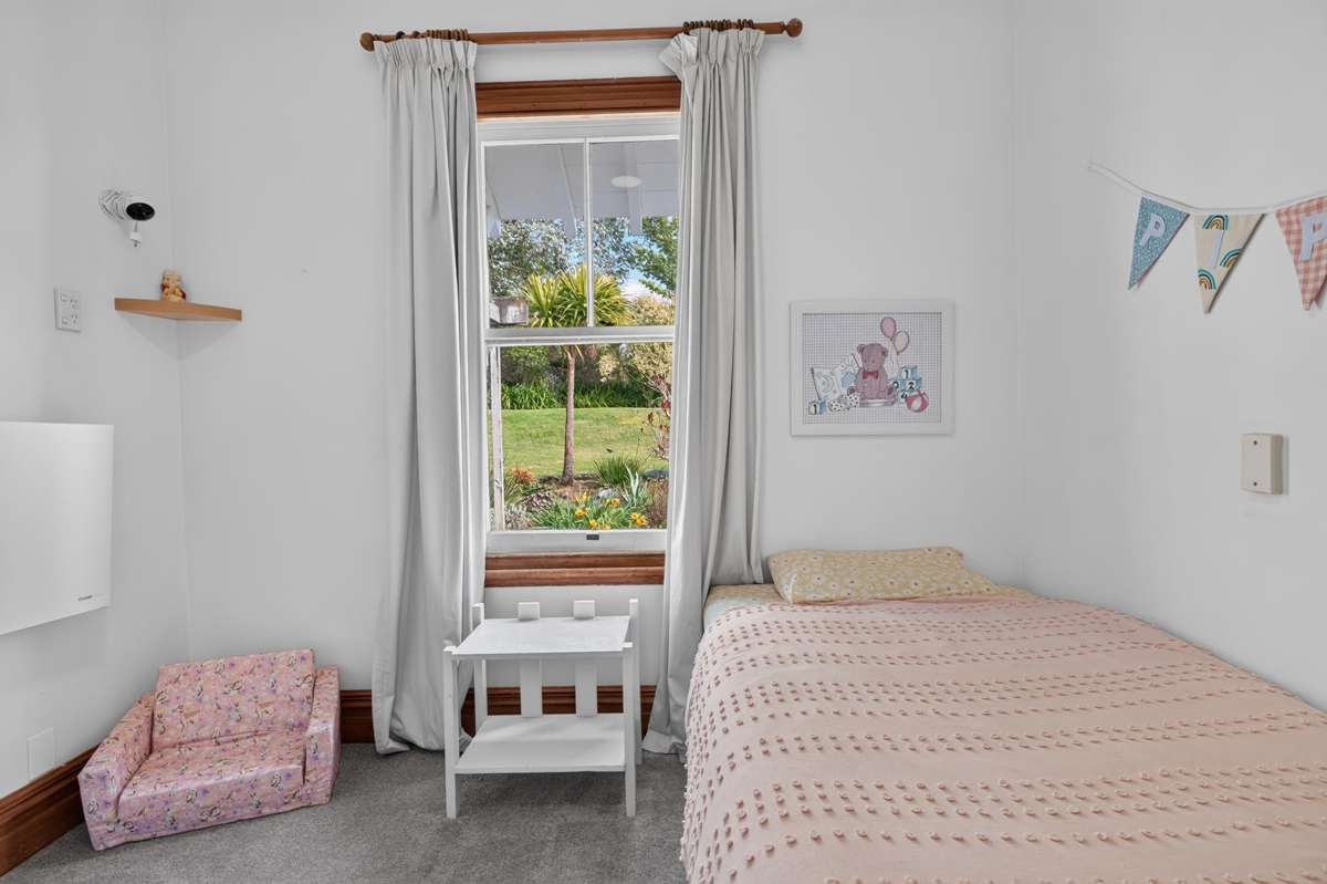 69 Bell Road_5
