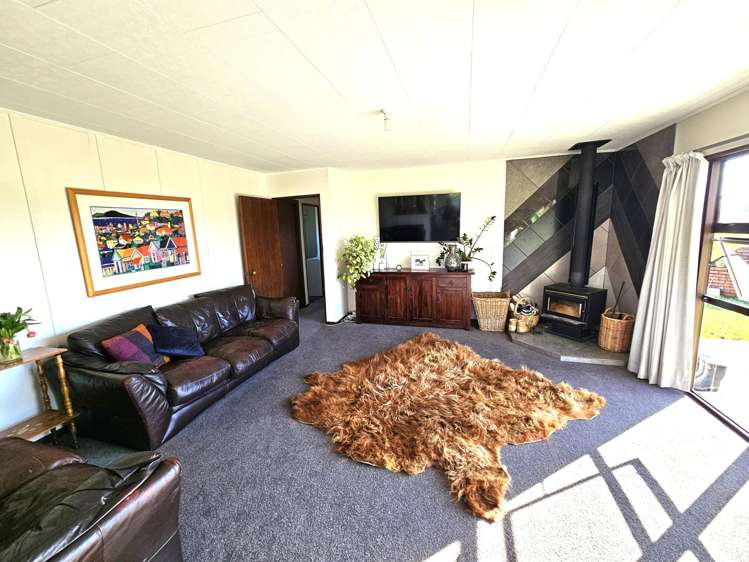 42 Clyde Terrace Kaitangata_11