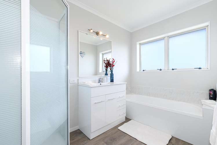 49 Mahonia Place Pyes Pa_20