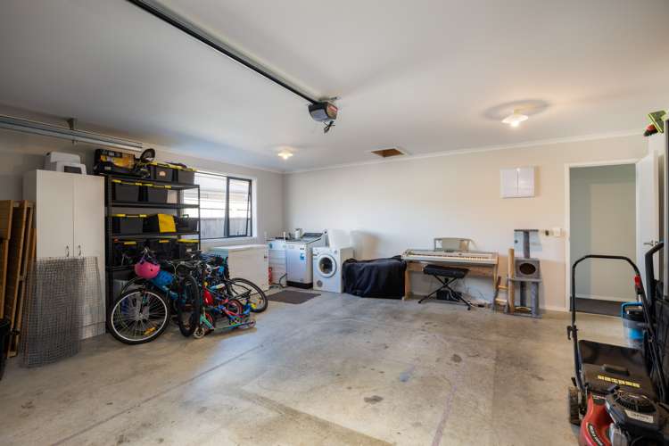 43 Magnolia Drive Westown_21