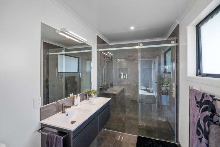 2 Thomas Way Brightwater_8