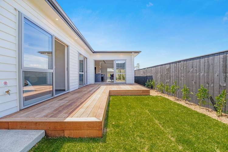 381 Te Taruna Drive Milldale_2