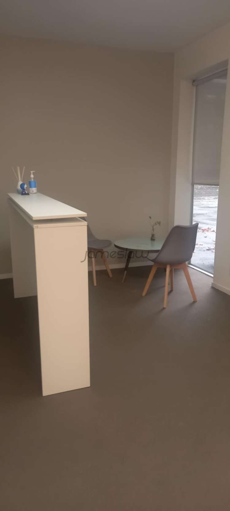 Ground Floor/41 Taharoto Road Takapuna_5