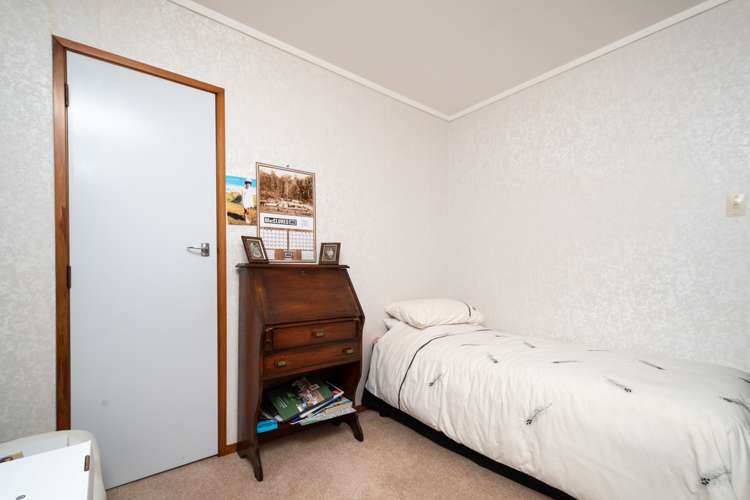 12 Taitua Drive Te Atatu South_11