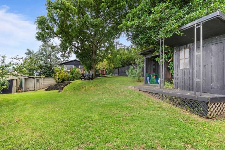 47 Waitakere Road Waitakere_18