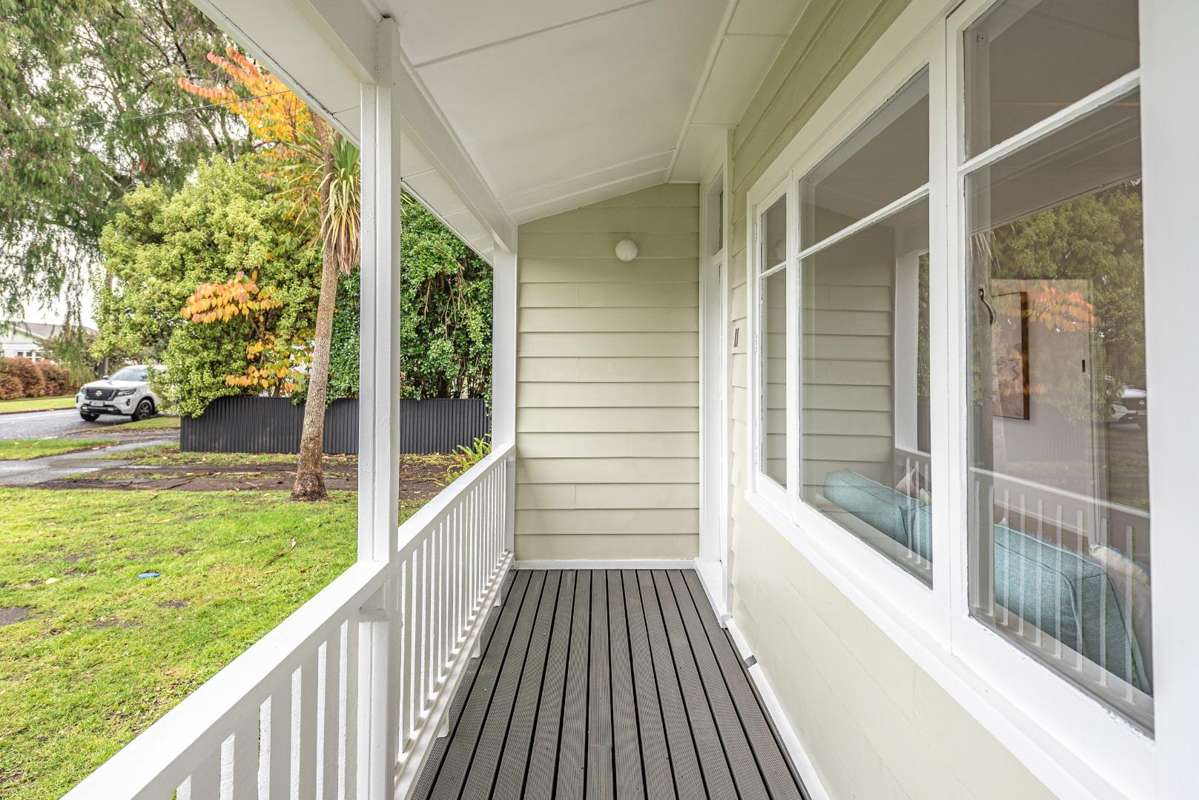 WHANGANUI EAST - 3 BEDROOMS 3