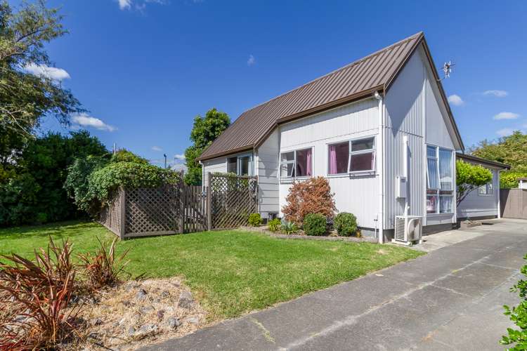 3 Tiffen Place Greenmeadows_13