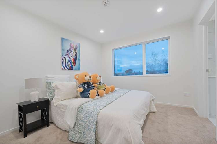 80A,B Matipo Road Te Atatu Peninsula_23