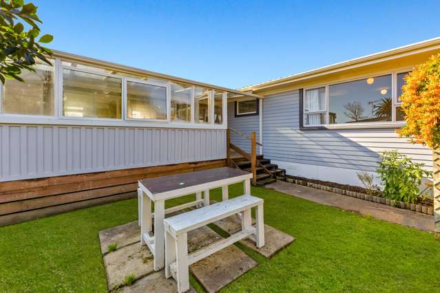 53B Springs Road, Parakai Helensville_1