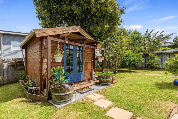 9 Sharyn Place Brookfield_13