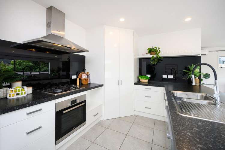 12 Dundas Road Riverside_4