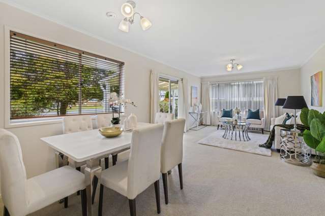 2/27a Eastern Beach Road Eastern Beach_1