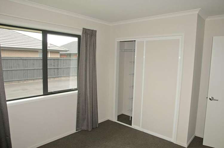 9 Limbrick Crescent Wigram_3