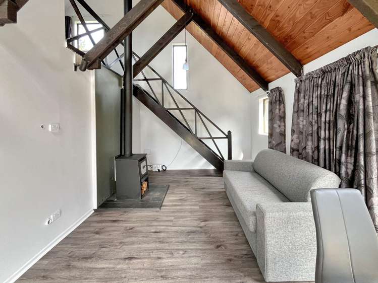 A/75 Racecourse Av Methven_5