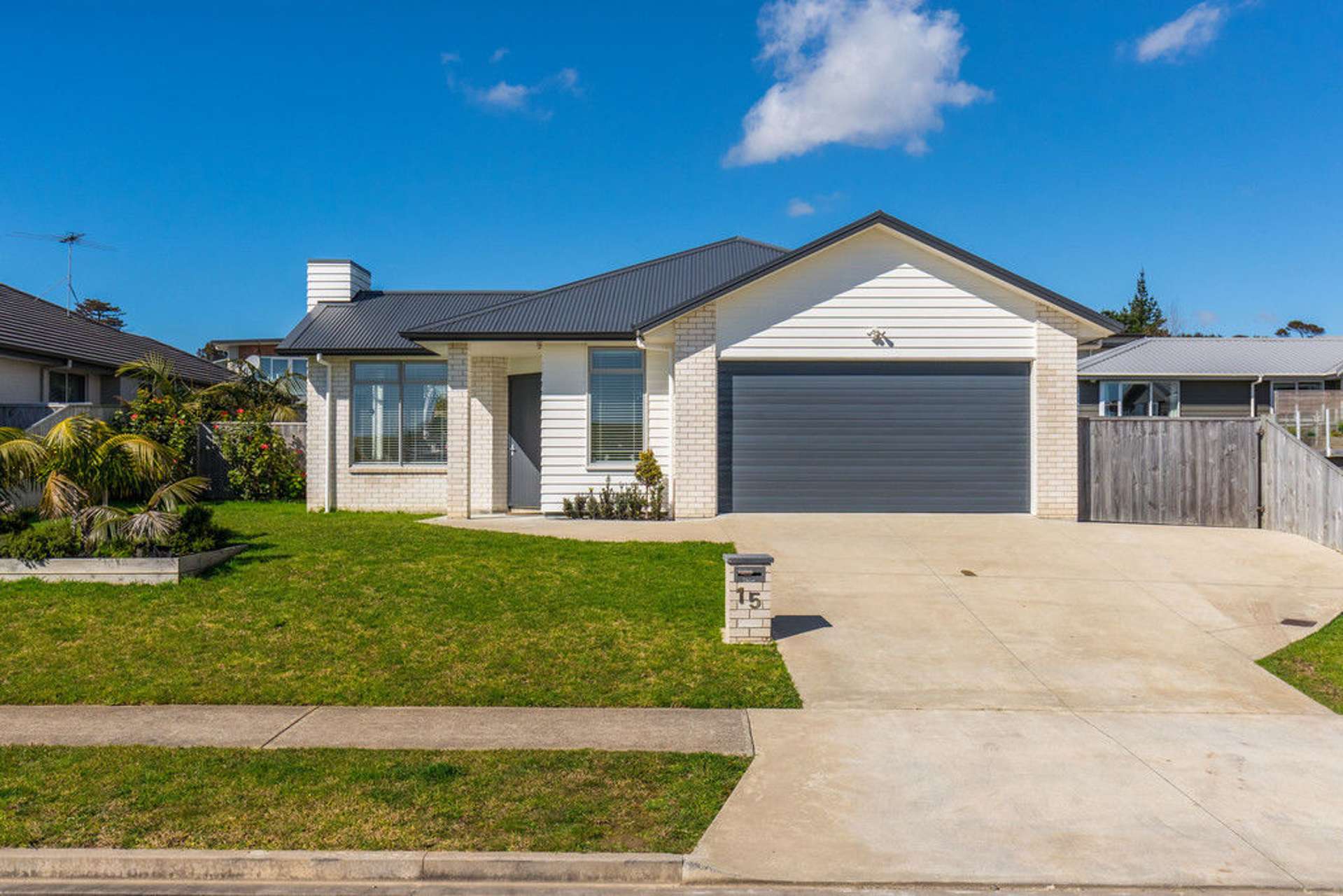 15 Te Puru Drive Maraetai_0