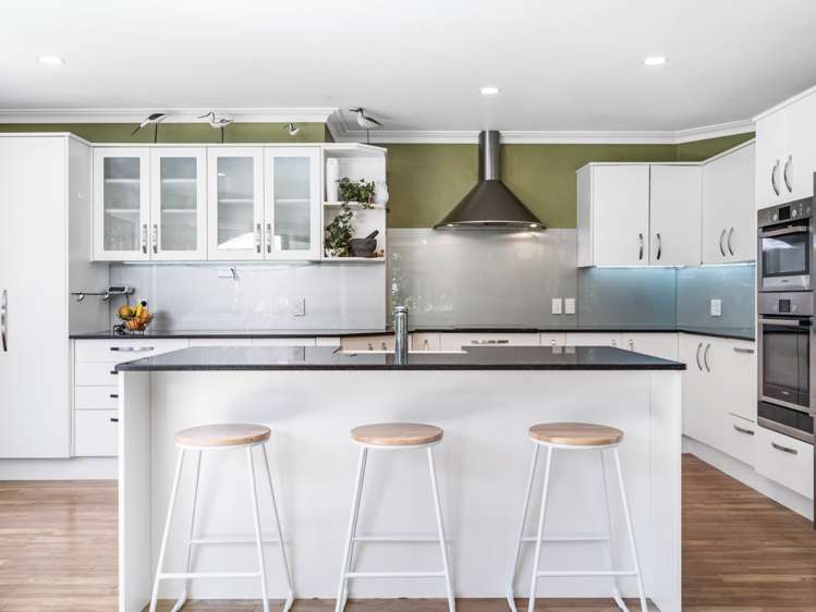 7 Piha Close Papamoa_8