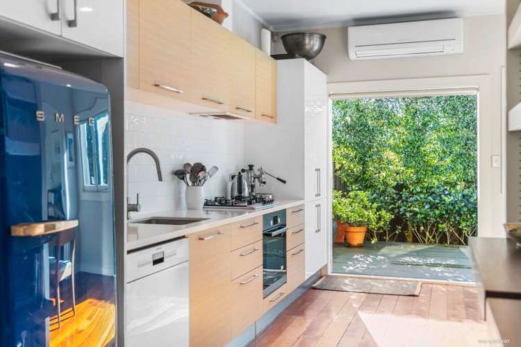 2b Mars Avenue Sandringham_10