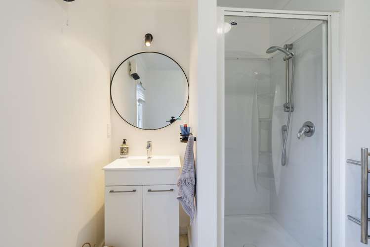 6 Albert Street Saint Clair_23