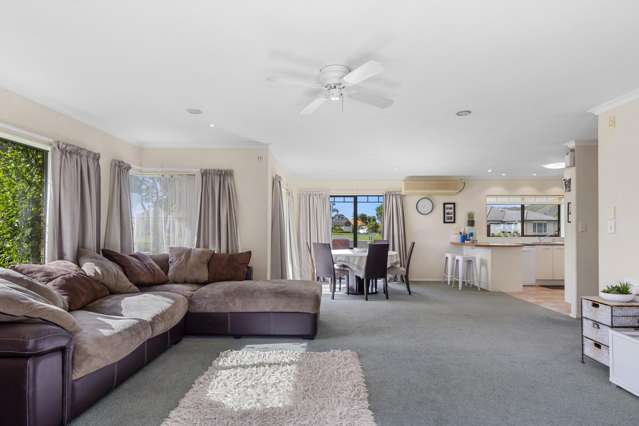 25 The Gardens Drive Papamoa_3