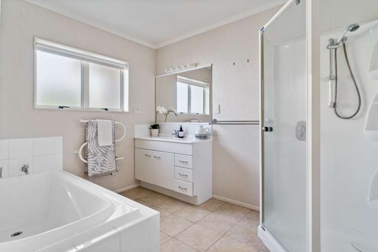 94 Gravatt Road Papamoa_15