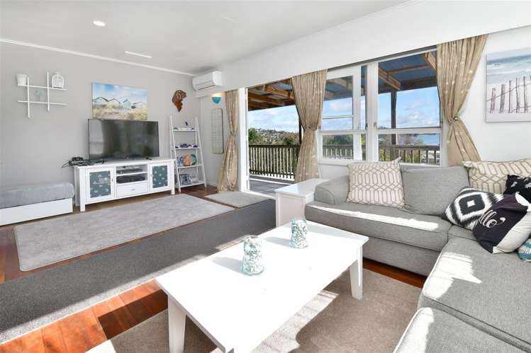 4a Kathy Terrace Stanmore Bay_14