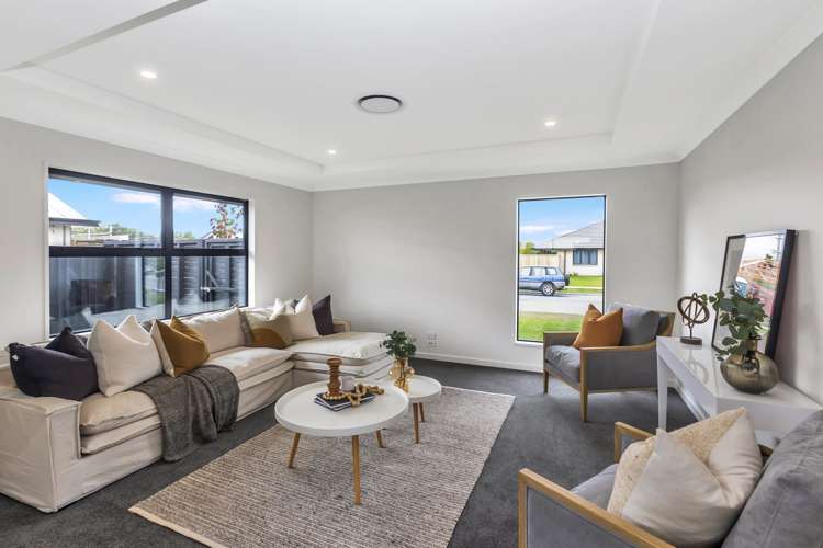 29 Candlesticks Crescent Lincoln_7