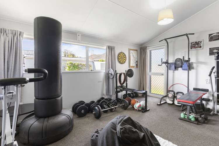 2/25 Buller Crescent Manurewa_16