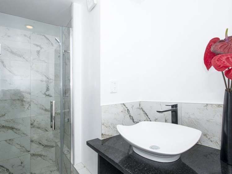 3 Sunnylaw Place Glen Eden_16