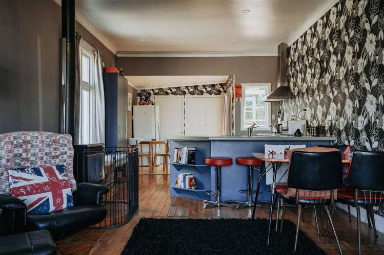 14 Moana Street Kaka Point_12