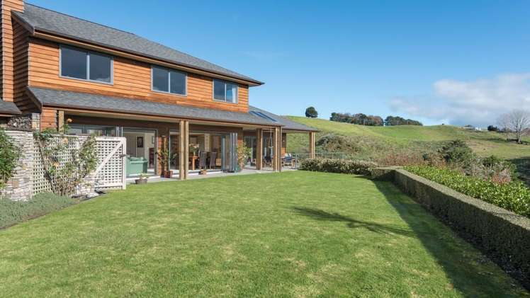 37 Holcombrooke Lane Welcome Bay_5