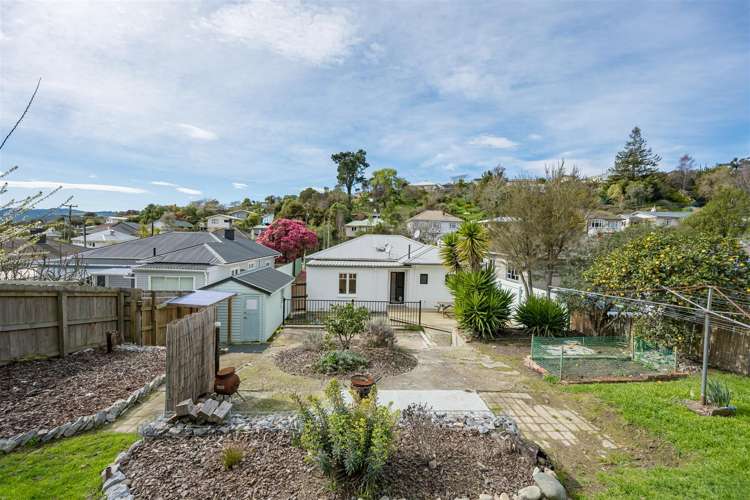 26 Murphy Street Toi Toi_18