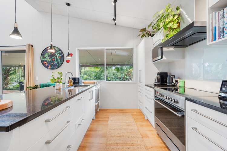 69 Pyle Road East Ruakaka_16