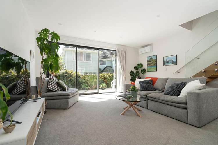 26 Palm Grove Berhampore_9