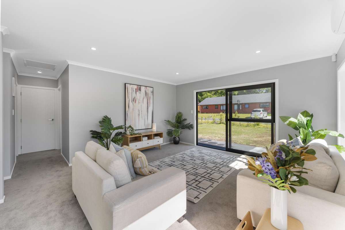 12 and 14 Winnie Close_3