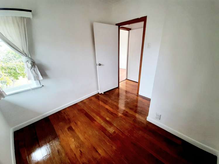 27 Norman Road Hauraki_10