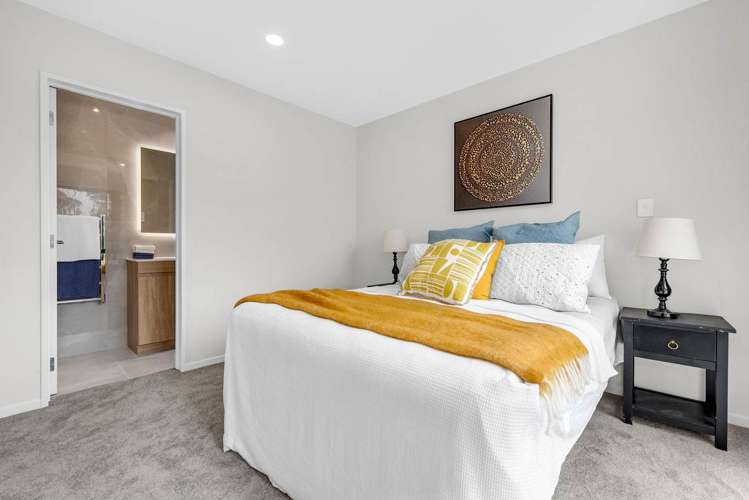 66 Koromeke Street Flat Bush_16