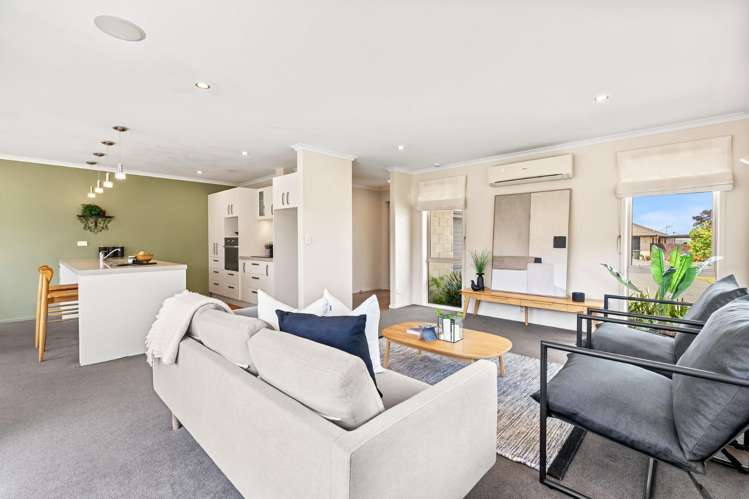 11 North Crest Drive 11614_10