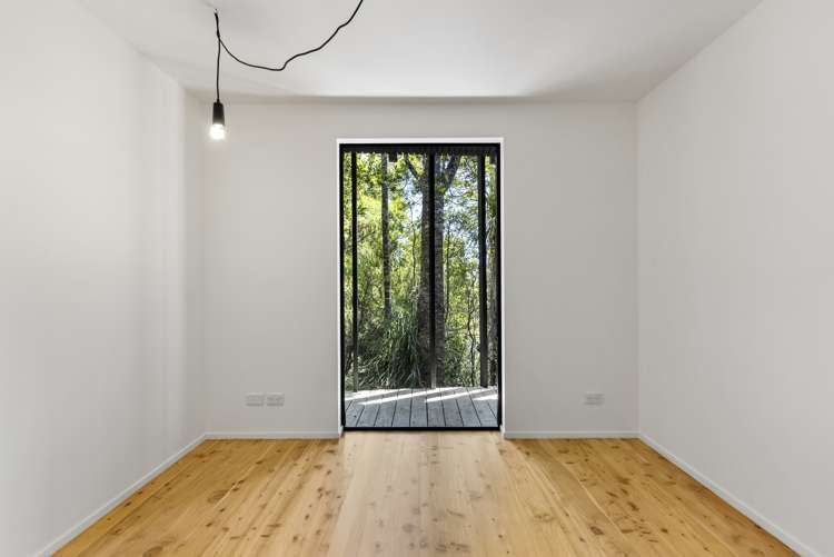 13 Te Aute Ridge Road Waitakere_32