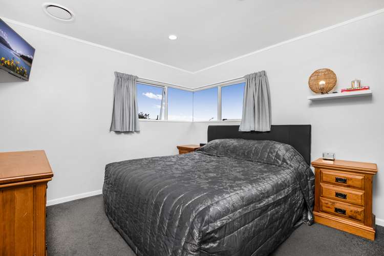 2/13 Perendale Close Somerville_8