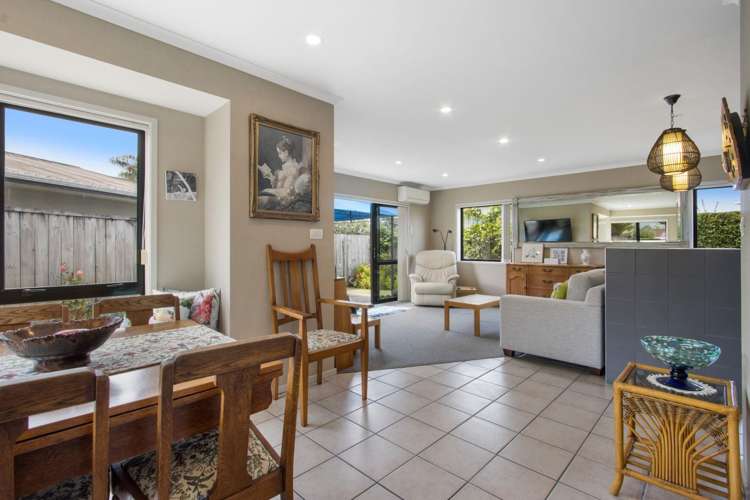 20A Heron Crescent_2