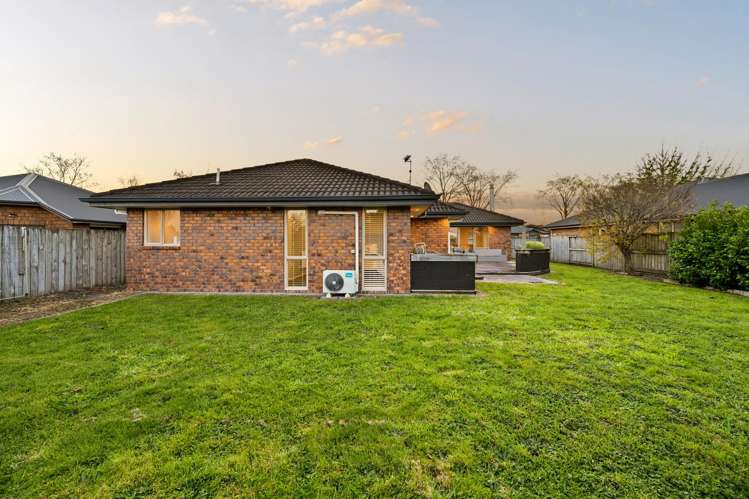51 Wiltshire Drive Huntington_18
