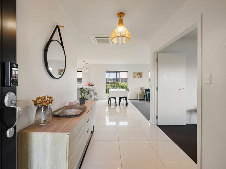 3 Teatree Close_2