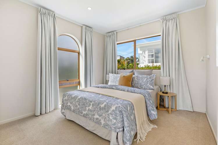 18 Folkestone Street Murrays Bay_16