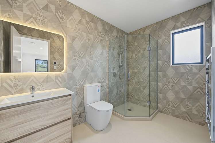 11,13,15 Mamaku Road Waiuku_14