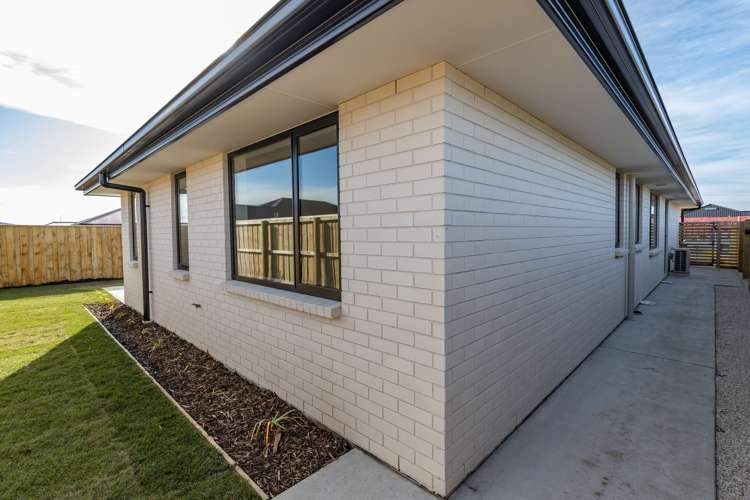 22 Nathaniel Archer Street Woodend_13