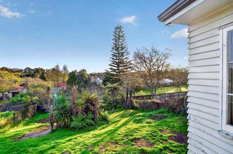 25 Bledisloe Terrace Hamilton East_7
