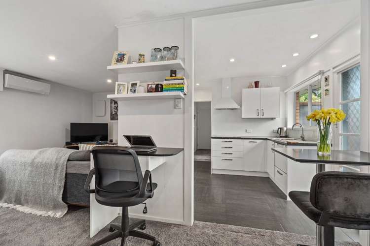 2/9 Roberts Avenue Bayswater_7