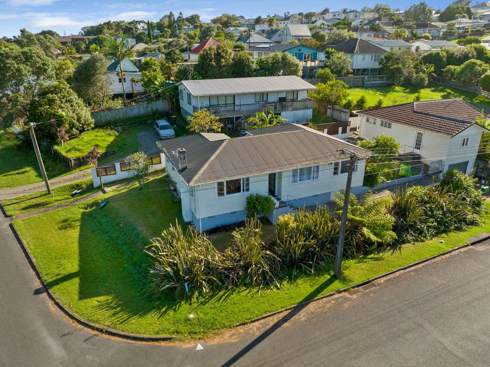 2 Downer Street Helensville_0